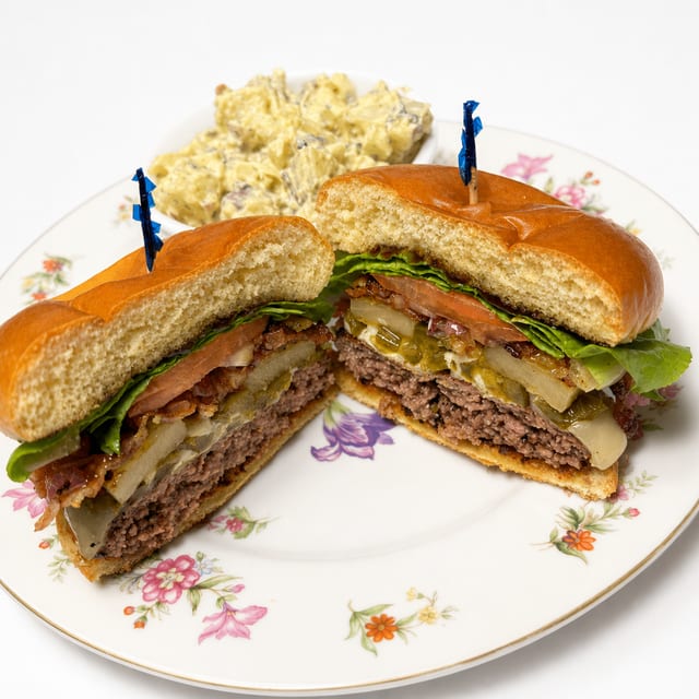Hot Hawaiian Burger .